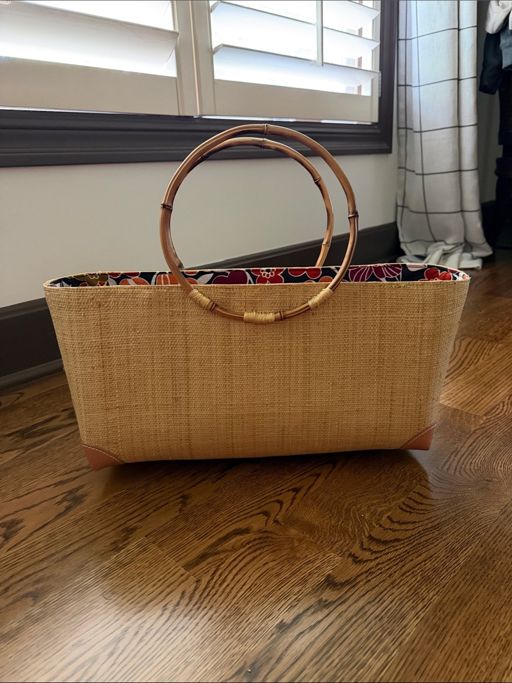 Large fabric lined Straw Tote Bag with Bamboo Handles - Natural - Picture 3 of 14
